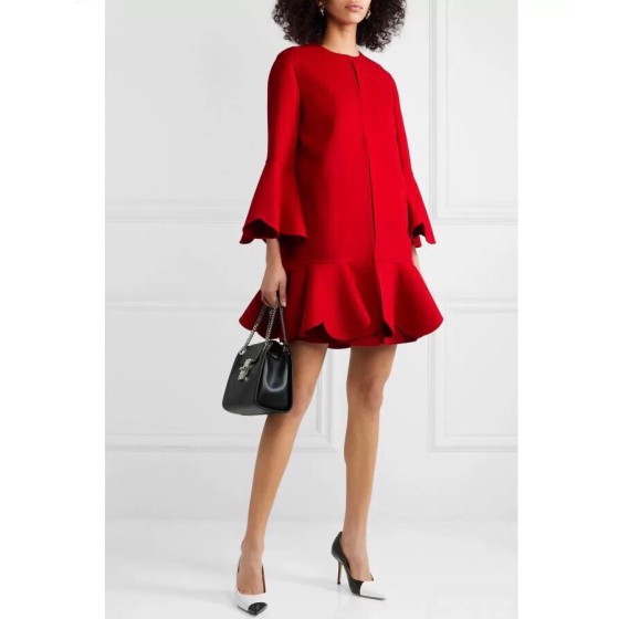 Valentino Cashmere Coat Q88 (consult customer service to confirm size before placing an order)